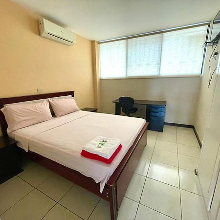 Villa Garza Inn Guayaquil Kültér fotó